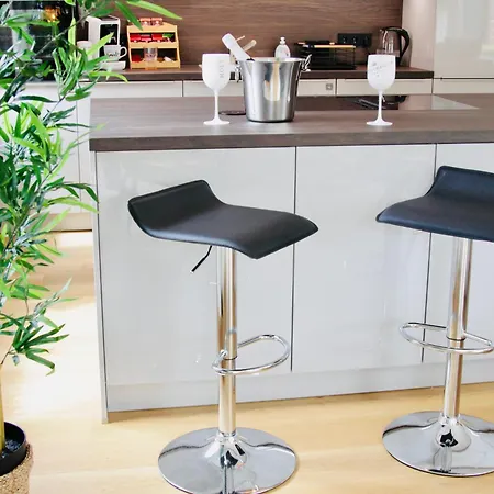 Domschloss, Zentrum, 6 Personen, Business, Dachterrasse, Familien