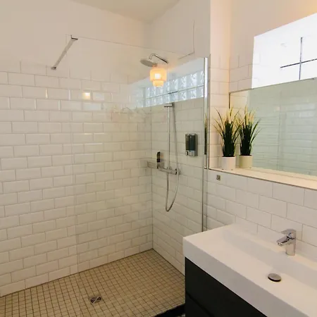 Domschloss, Zentrum, 6 Personen, Business, Dachterrasse, Familien *