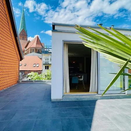 公寓 Fewozauber - Domschloss, Zentrum, 6 Personen, Business, Dachterrasse, Familien 什未林
