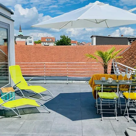 Apartment Domschloss, Zentrum, 6 Personen, Business, Dachterrasse, Familien
