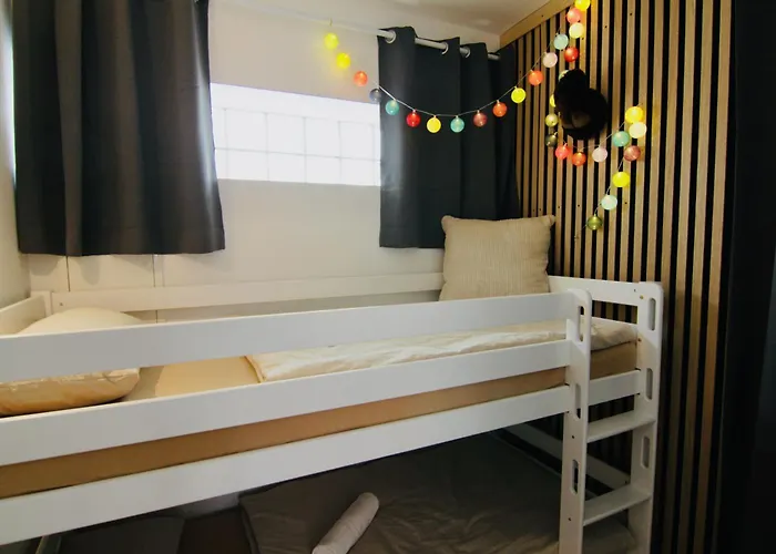 Fewozauber - Domschloss, Zentrum, 6 Personen, Business, Dachterrasse, Familien 什未林