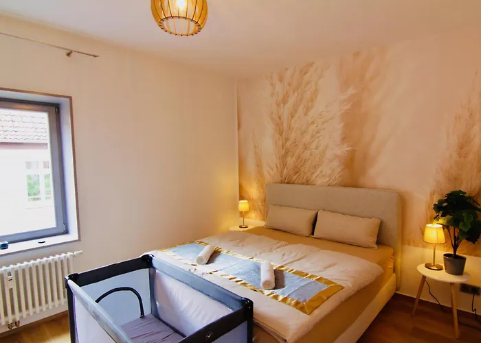 Fewozauber - Domschloss, Zentrum, 6 Personen, Business, Dachterrasse, Familien Lejlighed Schwerin (Mecklenburg-Vorpommern)